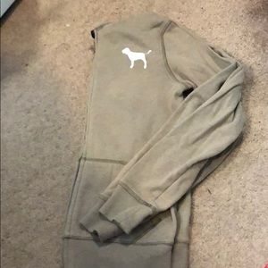 hooded victoria’s sweatshirt